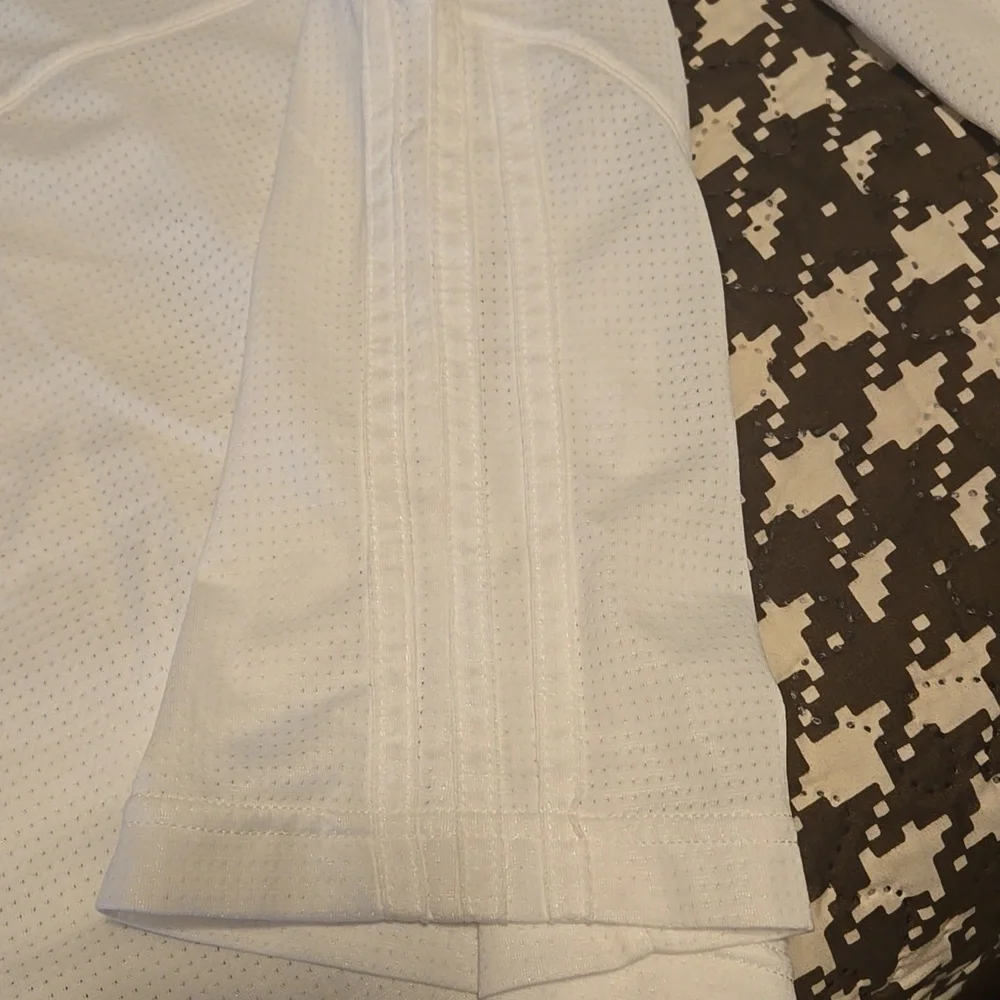 Adidas Top - Picture 4 of 5